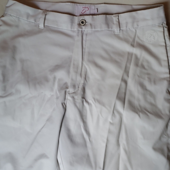 IJP Design Golf shorts - Picture 2 of 2